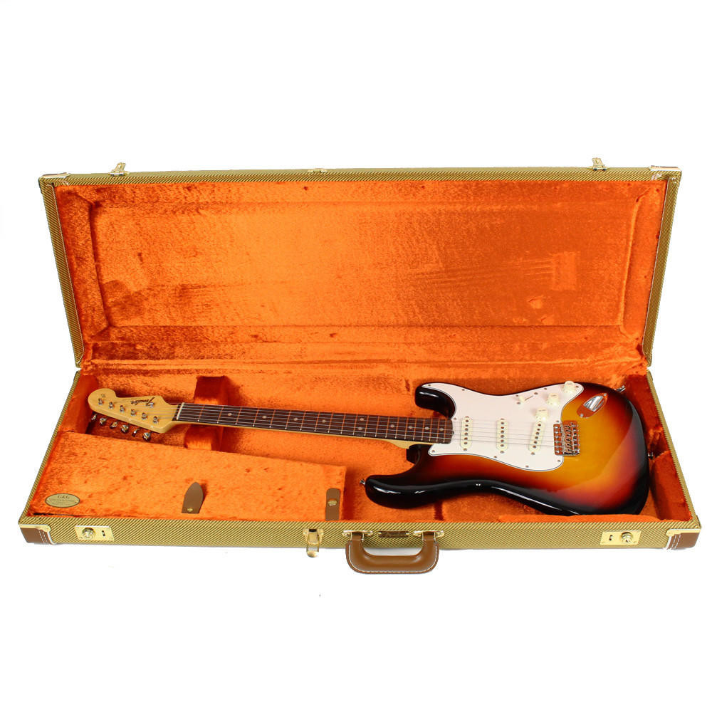 2014 Fender American Vintage '65 Stratocaster in 3 Color Sunburst