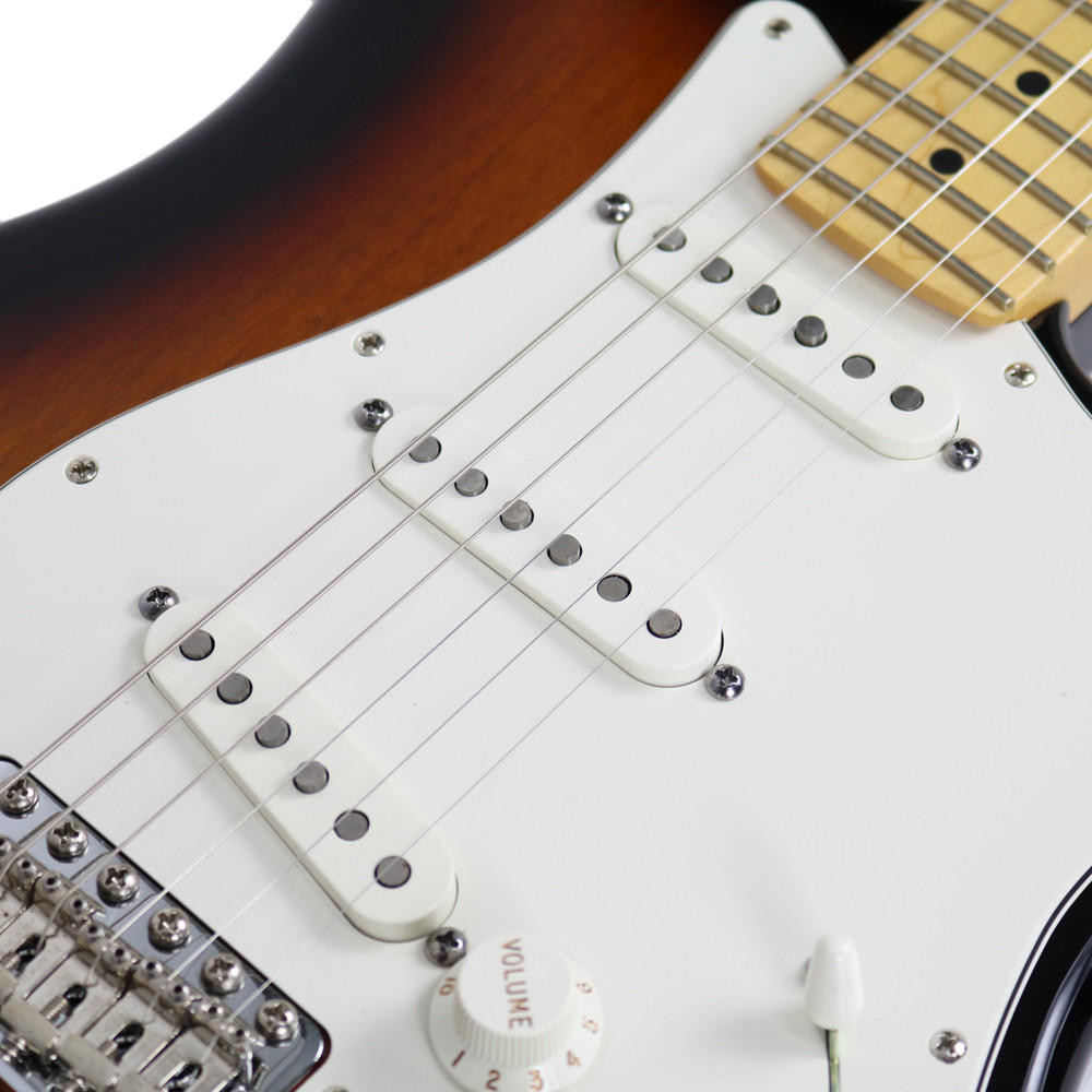 2009 Fender American Special Stratocaster in 2-Color Sunburst