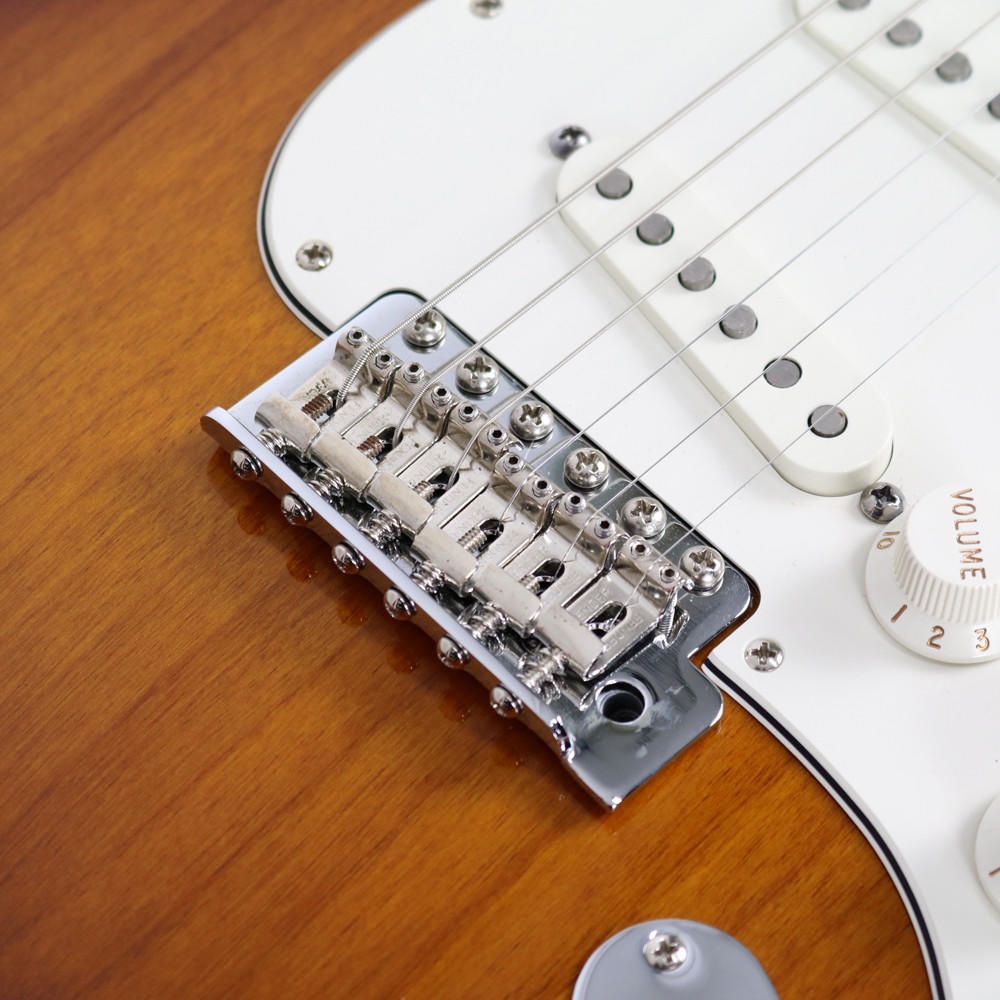 2009 Fender American Special Stratocaster in 2-Color Sunburst