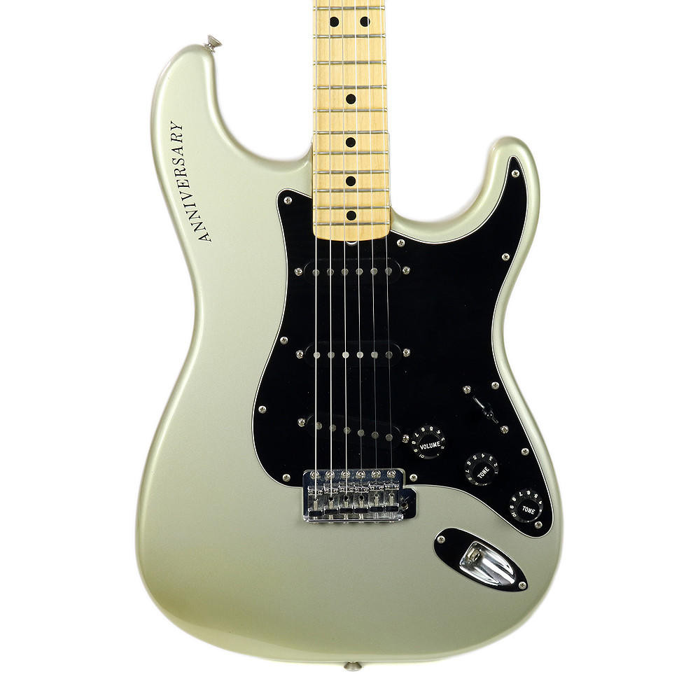 1979 Fender 25th Anniversary Stratocaster in Silver | Cream City Music