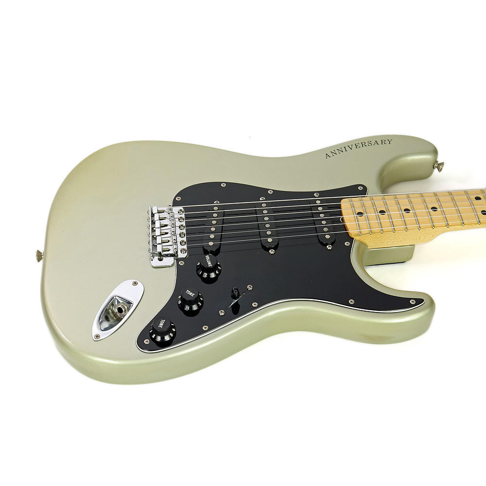 1979 Fender 25th Anniversary Stratocaster in Silver | Cream City Music
