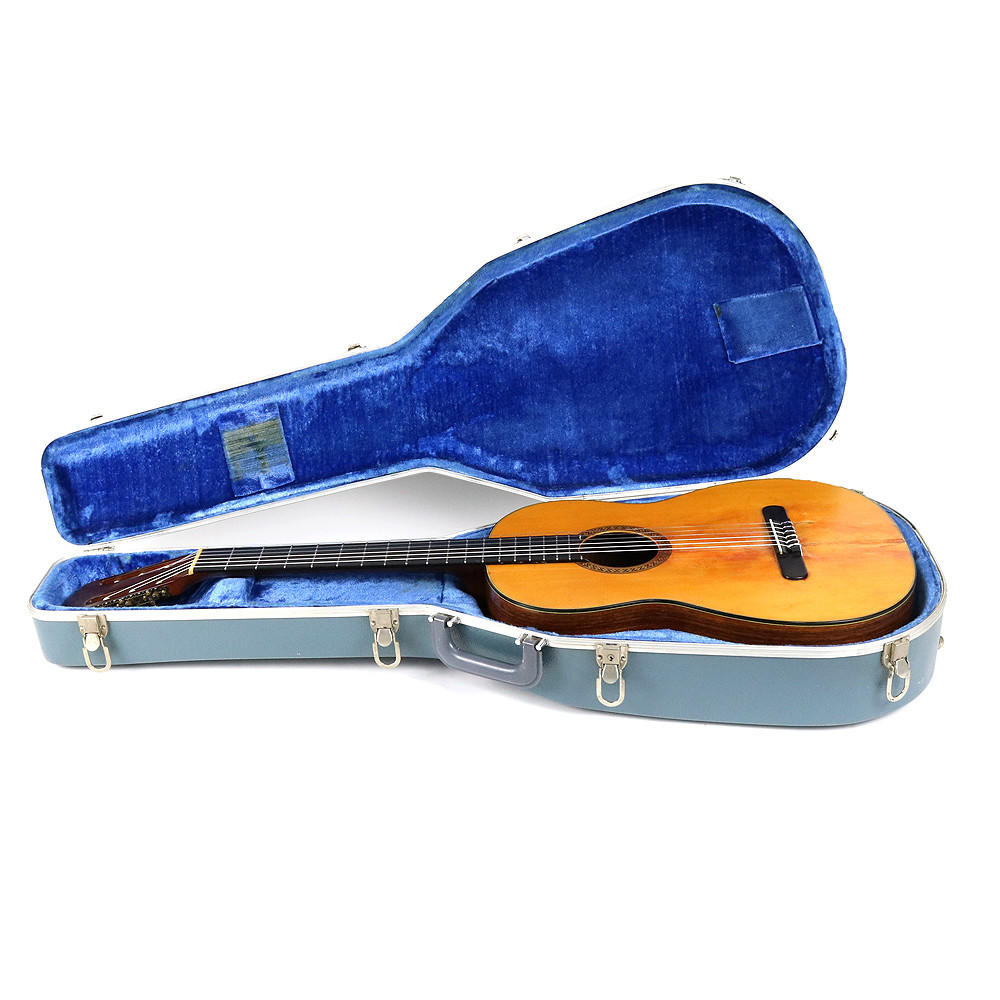 Vintage 1975 Martin N20 Nylon String Classical Acoustic Guitar Natural