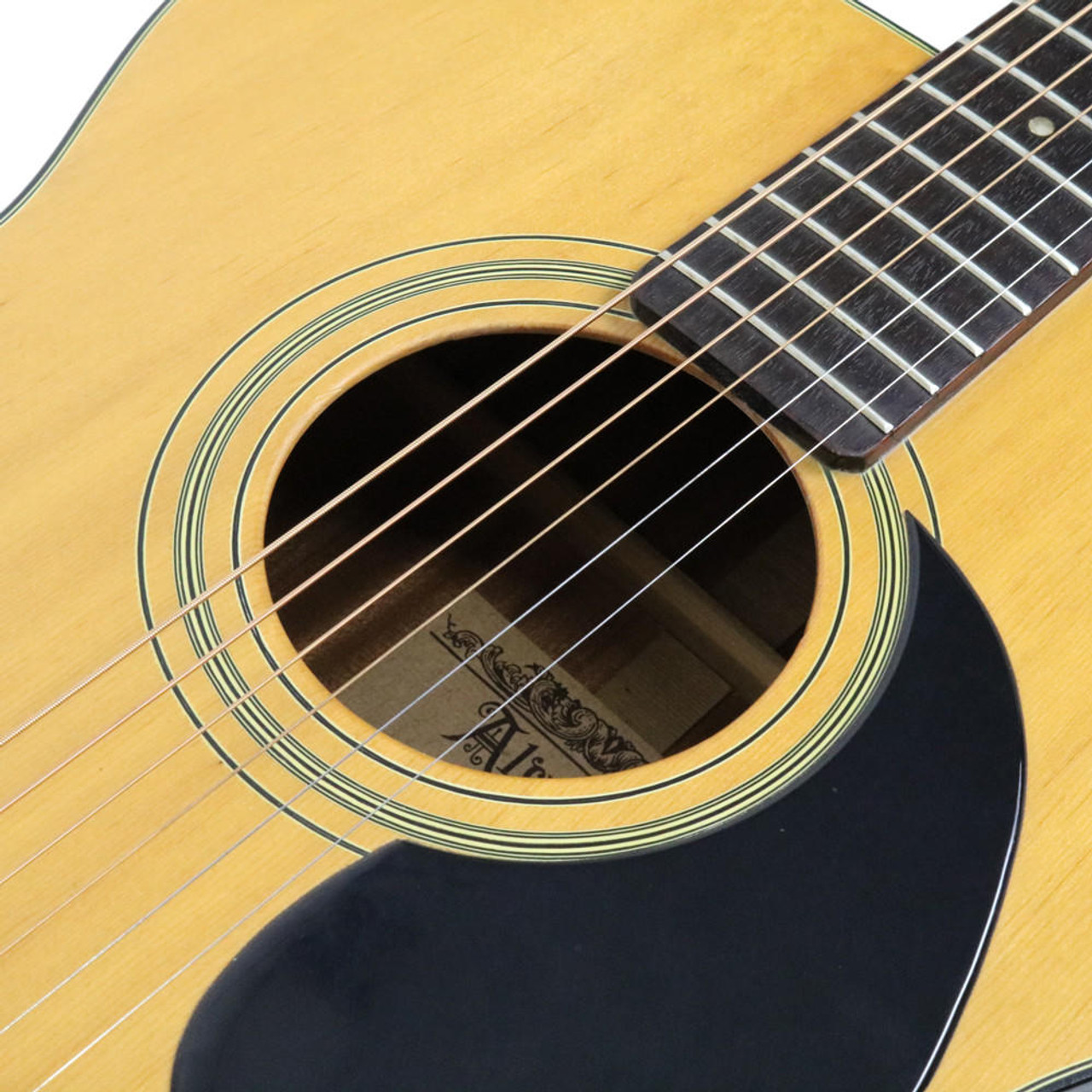 1970s Kazuo Yairi Alvarez Folk Model 5067 Grand Concert Acoustic