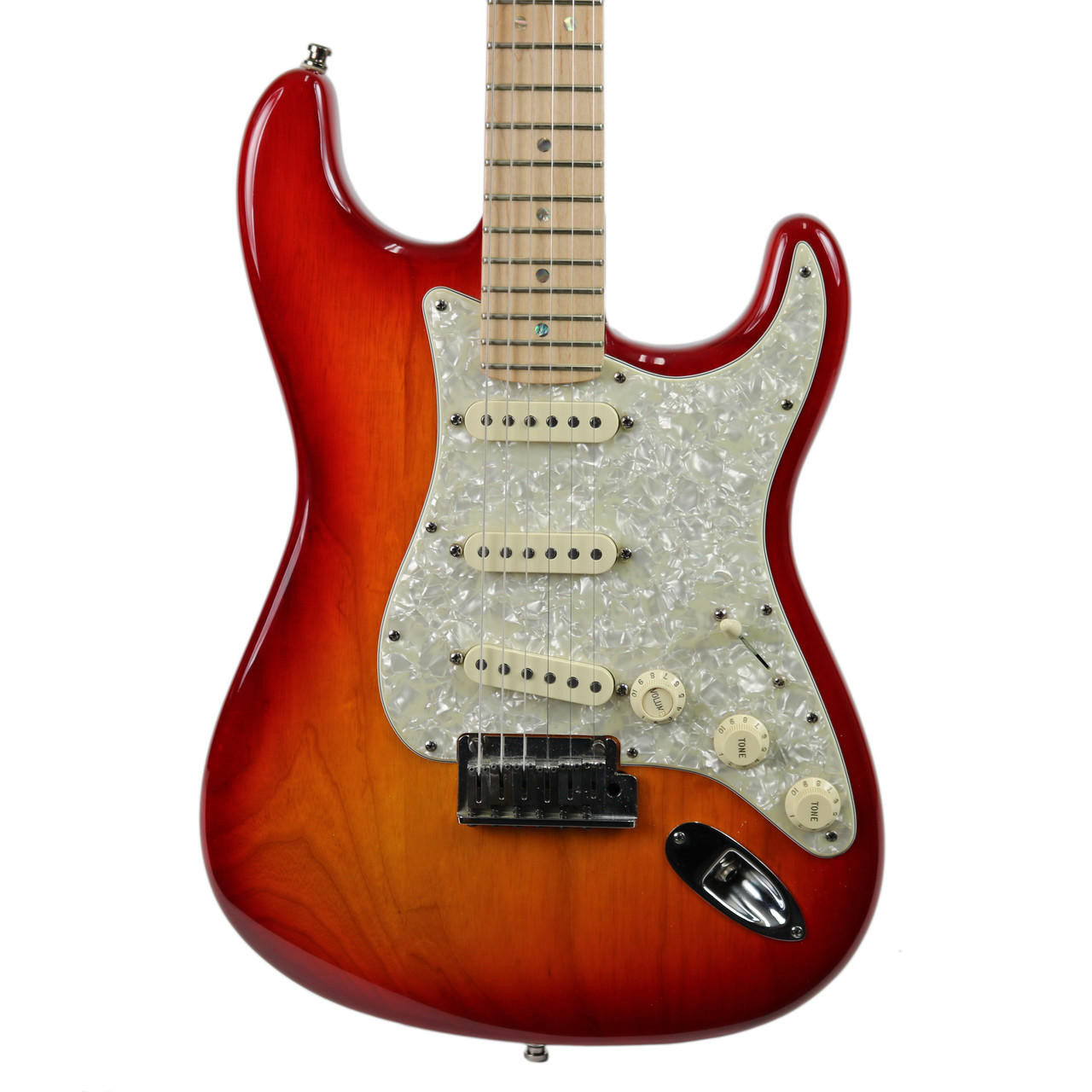 2009 Fender American Deluxe Stratocaster Cherry Sunburst | Cream