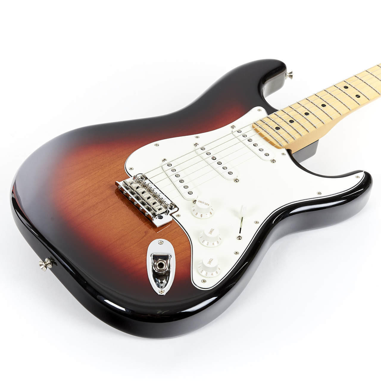 Fender Player Stratocaster Maple - 3 Color Sunburst | Cream City Music