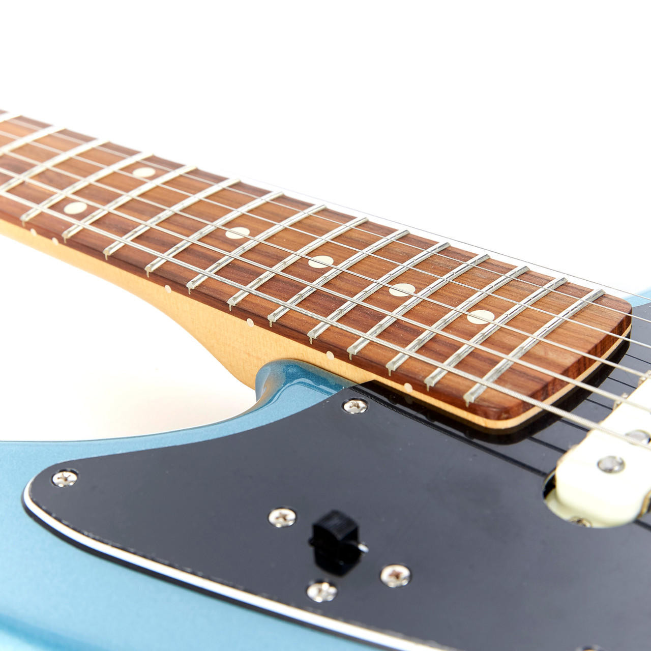 Fender Player Series Jaguar Pau Ferro Neck in Tidepool Blue