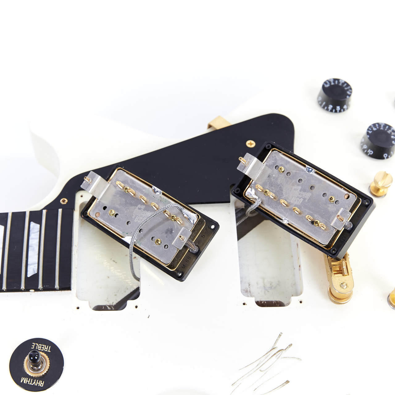 2008 Gibson Les Paul Studio Electric Guitar Alpine White | Cream