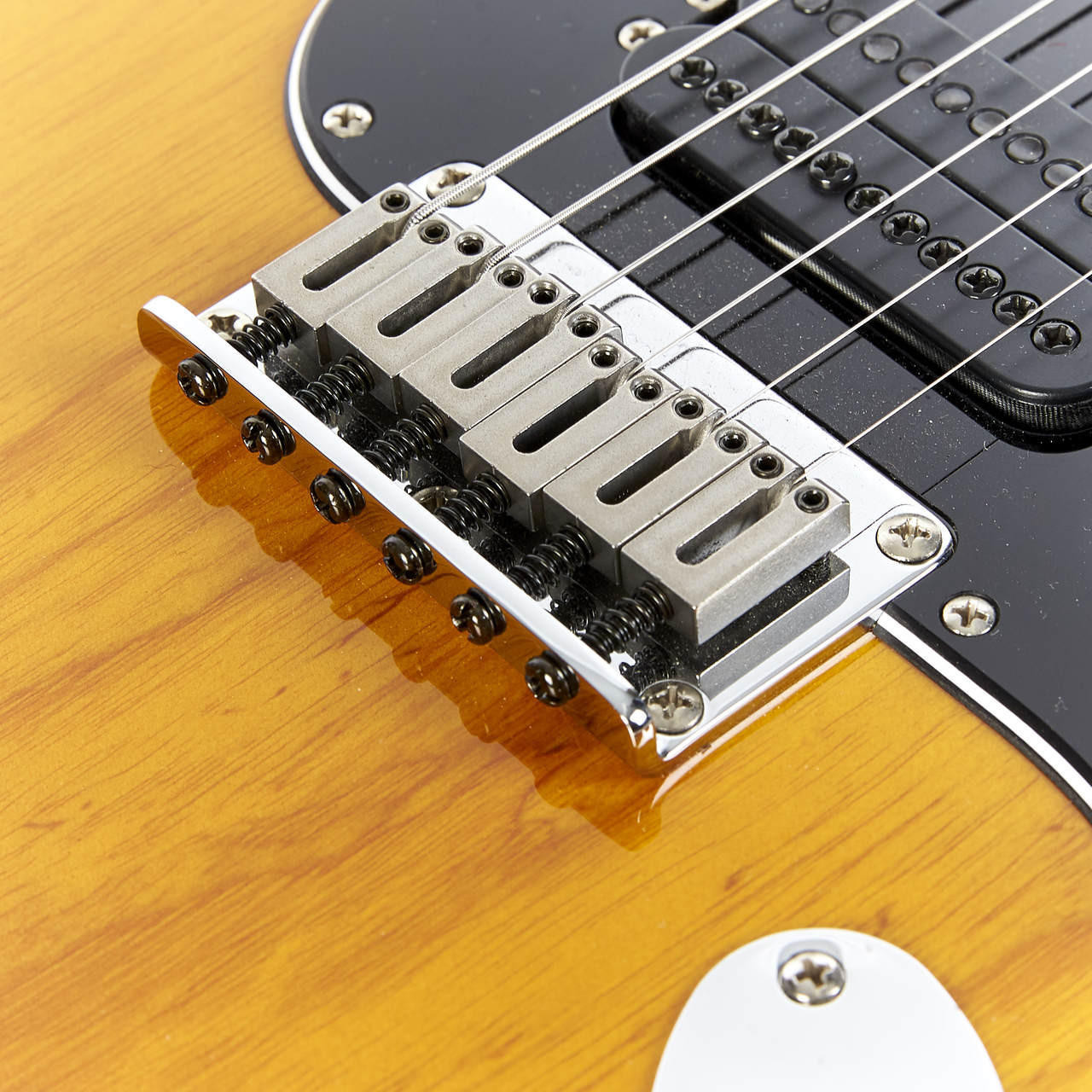 Used Carvin Bolt Classic Solid Body HSS - Sunburst | Cream City Music