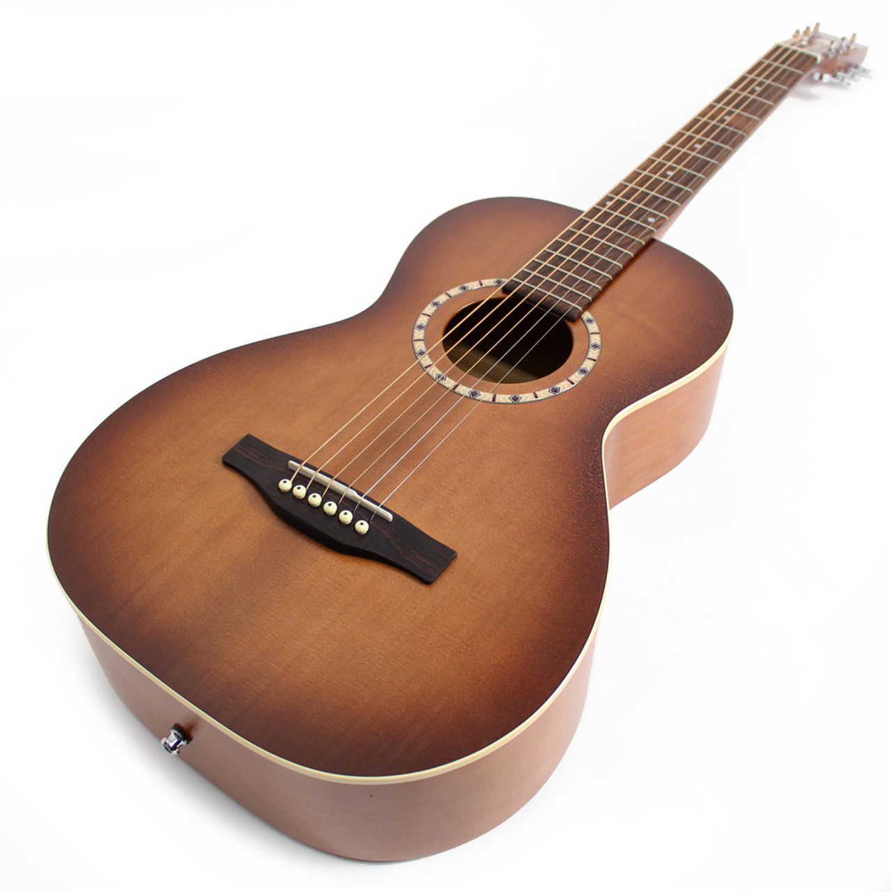 Art & Lutherie Ami Cedar Parlor Acoustic Guitar in Antique Burst