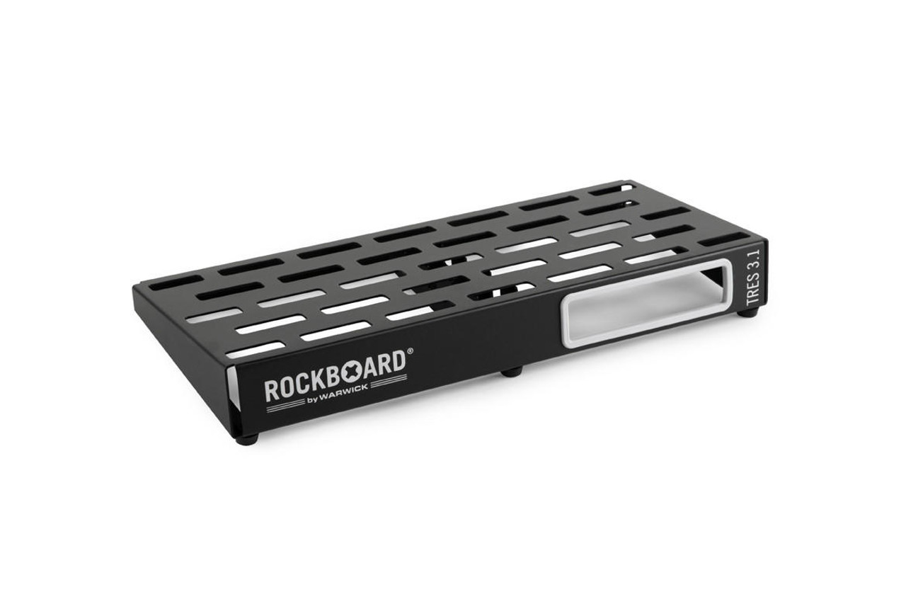 RockBoard TRES 3.1 Pedalboard with Gigbag | Cream City Music