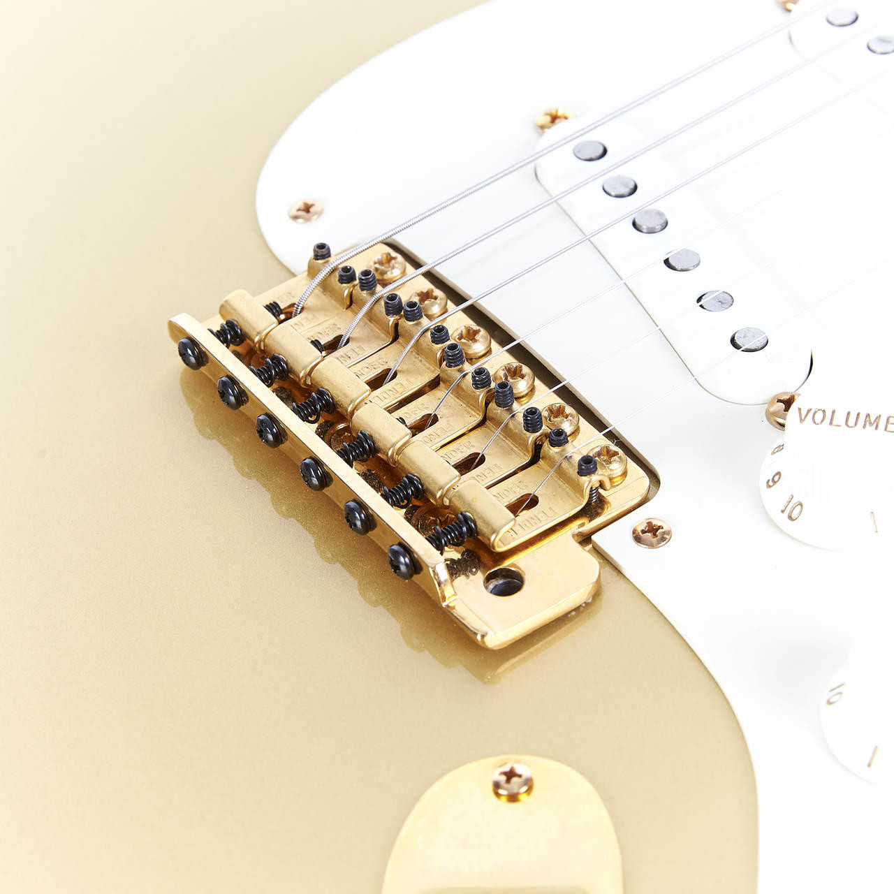 Used Fender Special Edition '50s Stratocaster Aztec Gold MIM 2003
