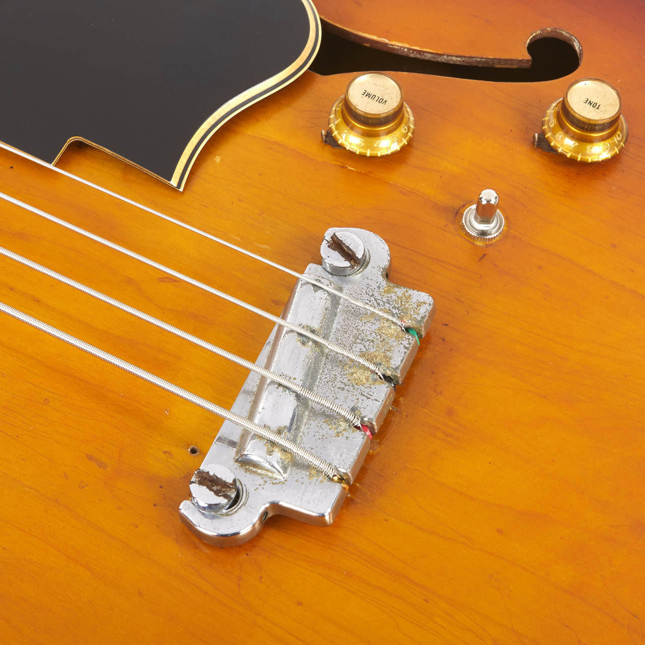 Vintage Gibson EB-2 Bass Sunburst 1966 | Cream City Music