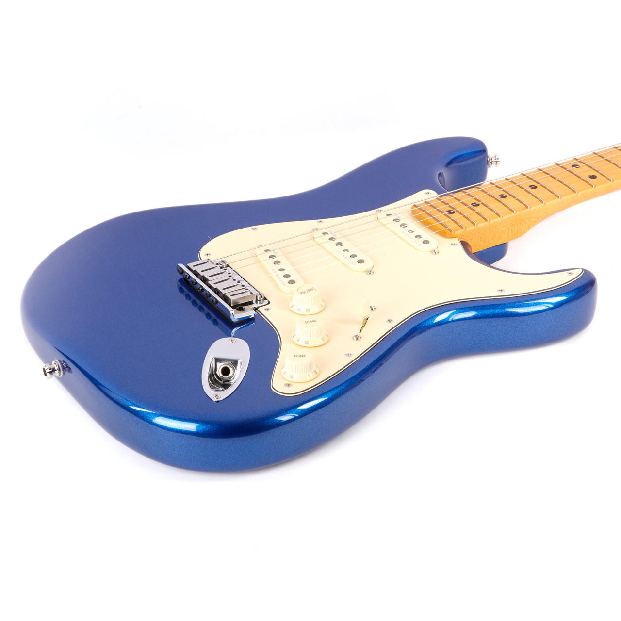 Fender American Ultra Stratocaster Maple - Cobra Blue | Cream City