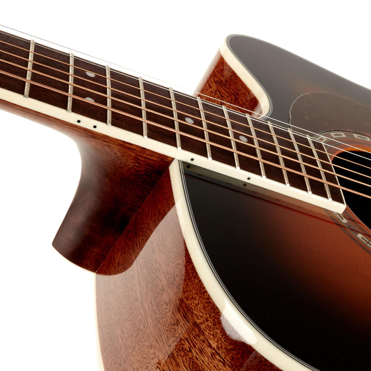 Washburn D10SCE Heritage 10 Series Dreadnought Cutaway Acoustic