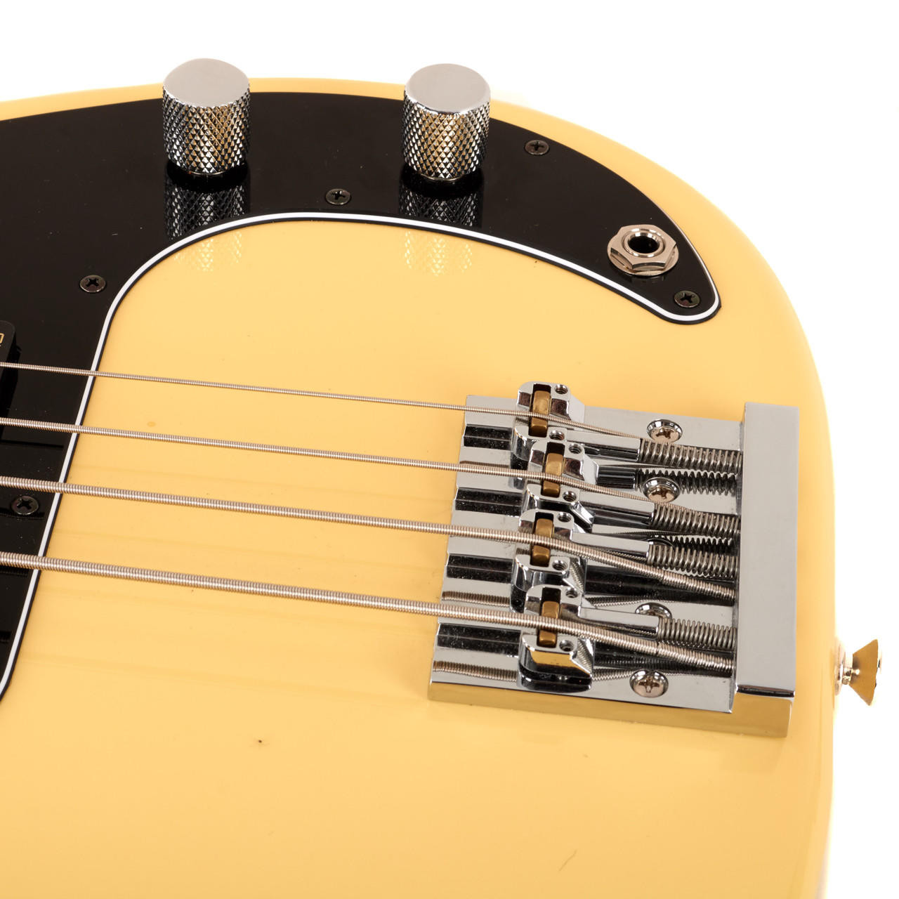 Used Fender Player Precision Bass Buttercream 2019 | Cream City Music