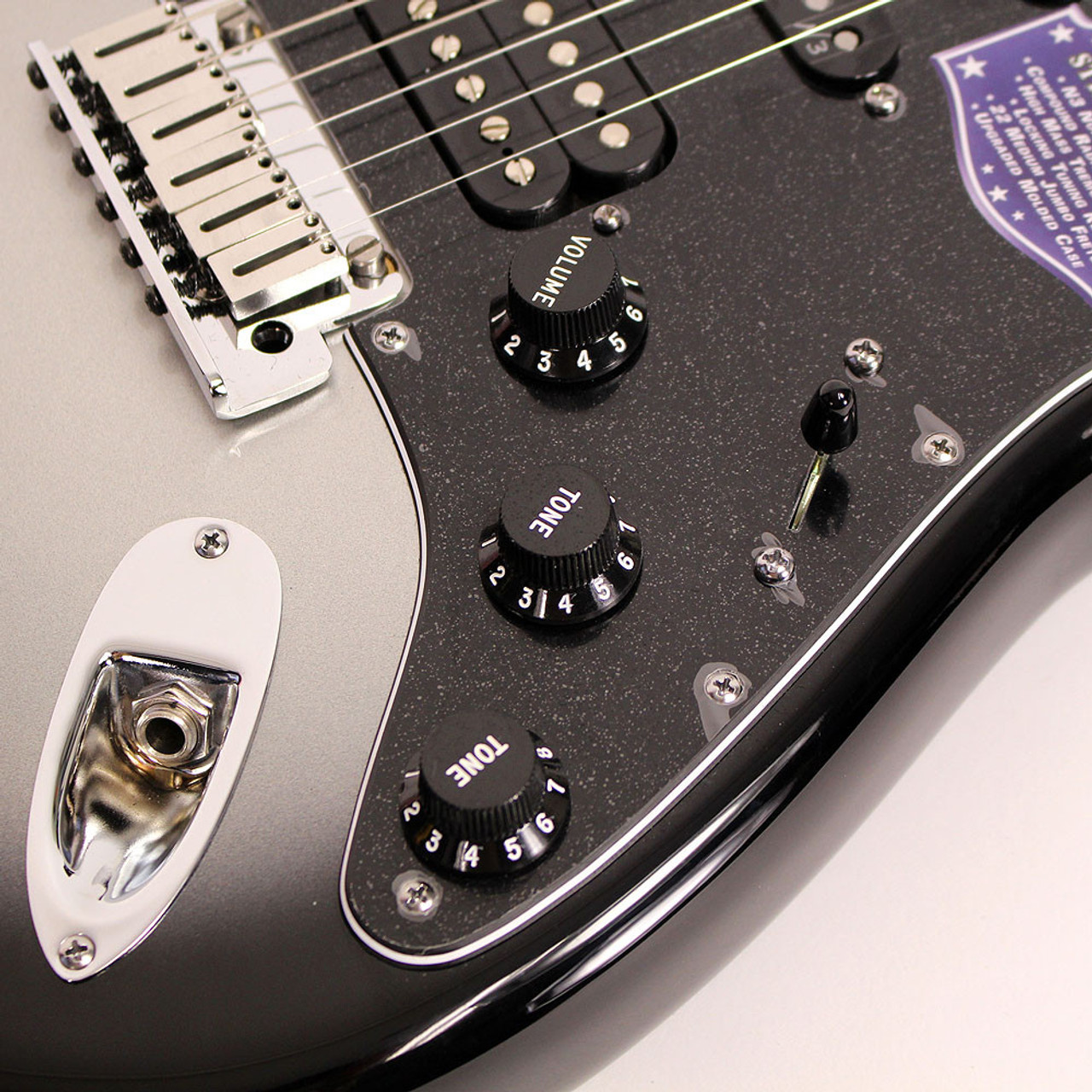 Fender American Deluxe Stratocaster HSH Silverburst | Cream