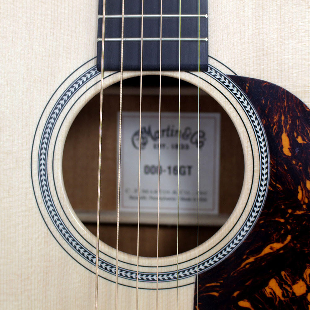 Martin 000-16GT Gloss Top Acoustic Guitar Natural | Cream City Music