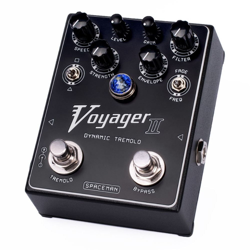 Spaceman Effects Voyager II Optical Tremolo Pedal - Black | Cream
