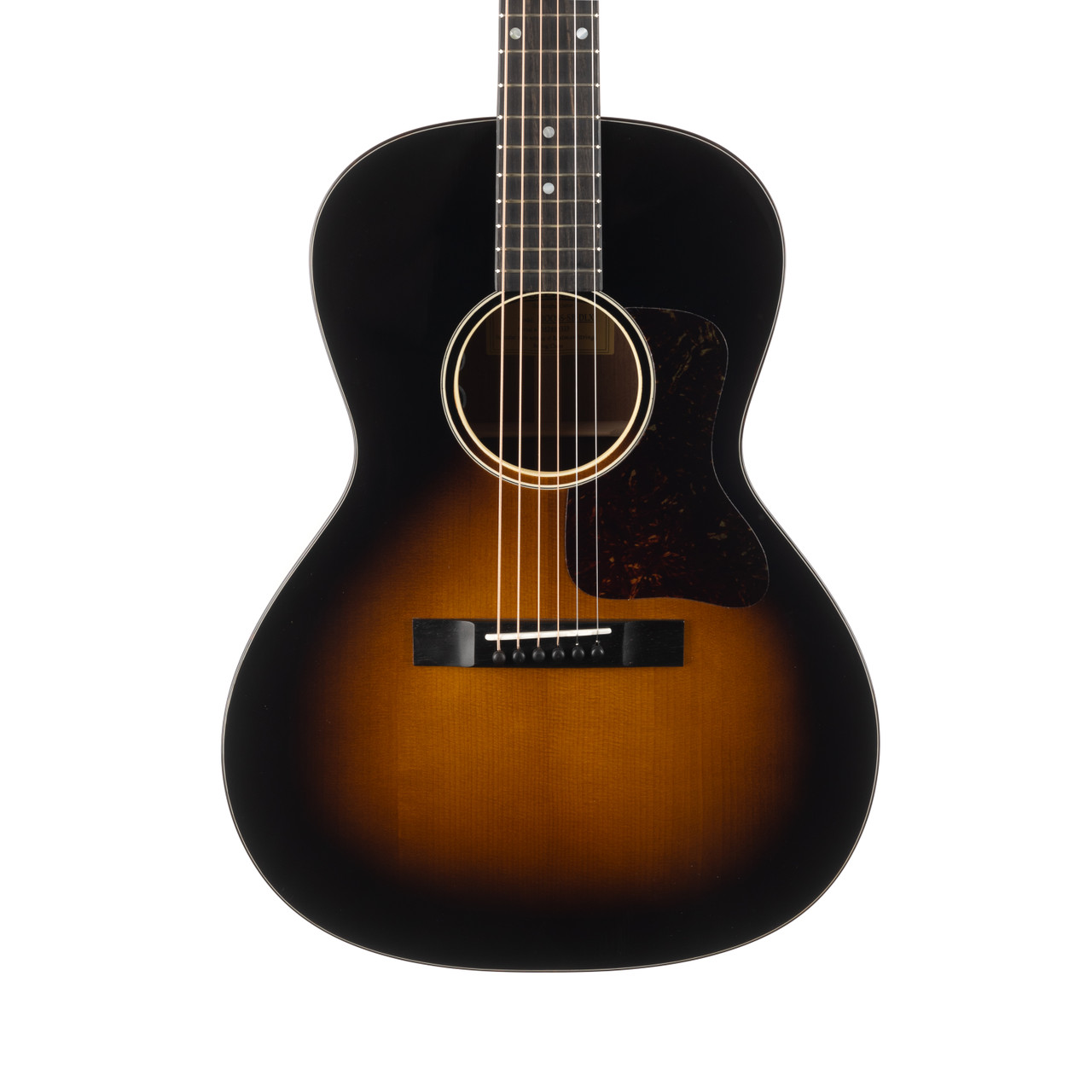 Eastman E1OOSS-SB Deluxe Slope Shoulder OO Acoustic-Electric