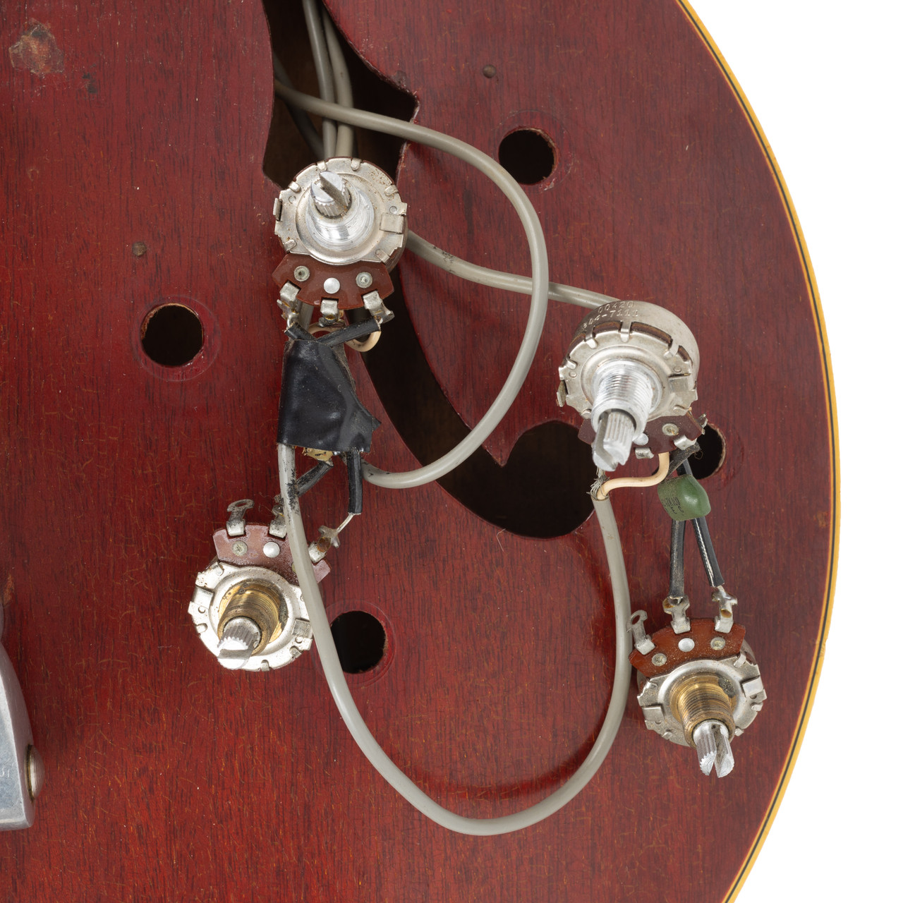 Vintage Guild Starfire V Cherry 1966 | Cream City Music