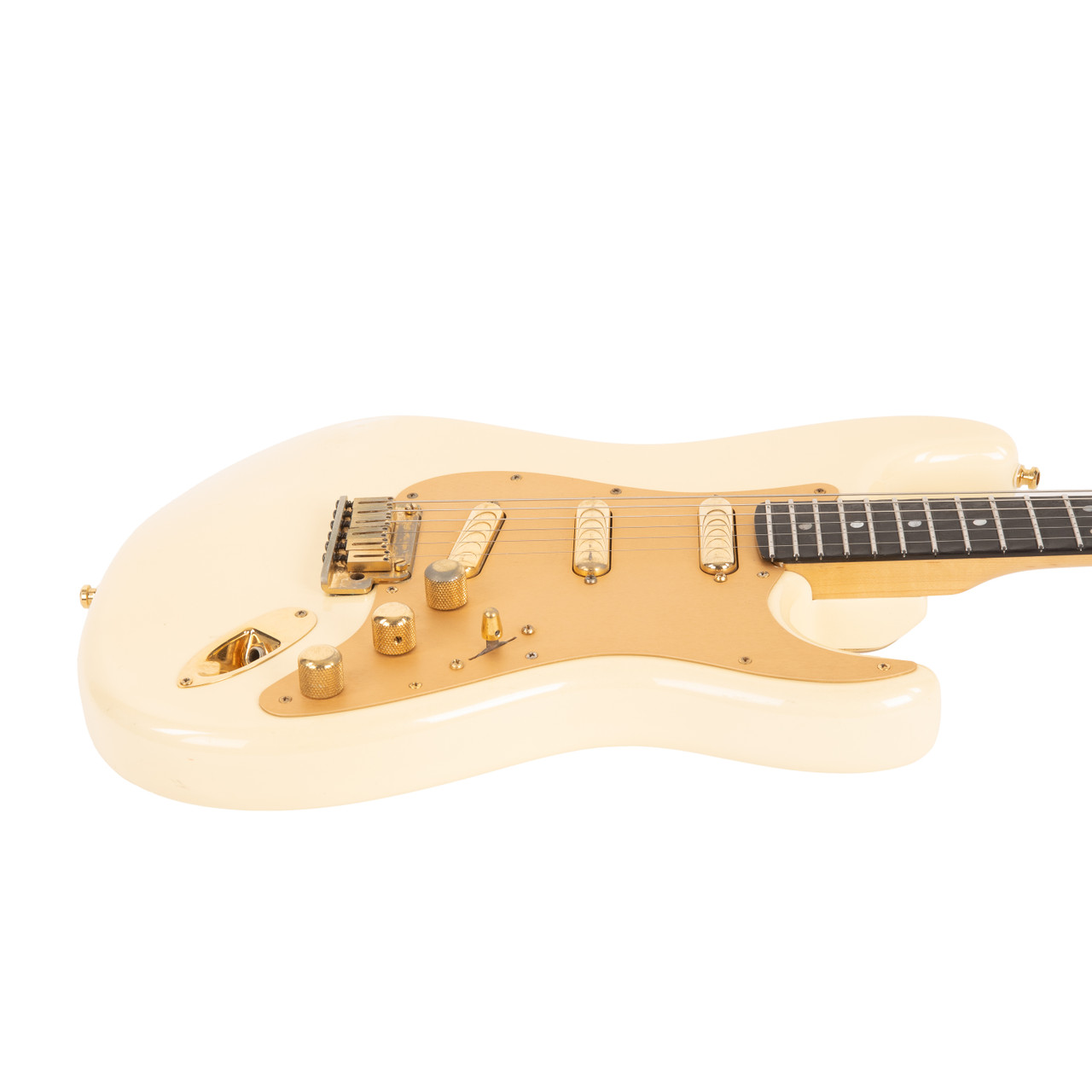 Used Fender Special Edition American Deluxe Stratocaster White