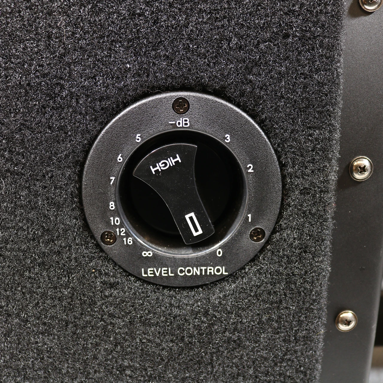 Used MarkBass Traveler 151P 400W 1x15 Bass Speaker Cabinet | Cream 