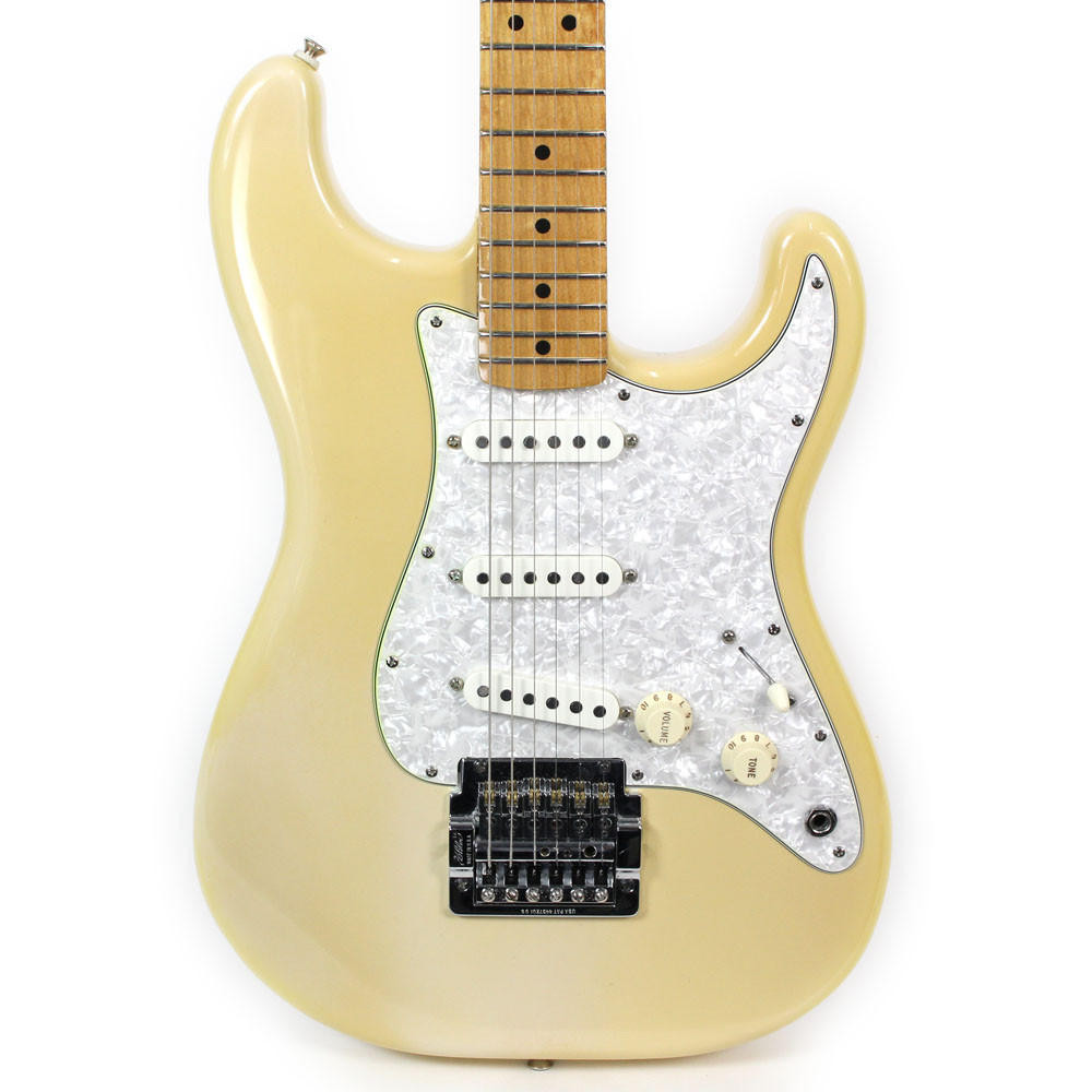 Vintage 1983 Fender USA Made Standard Stratocaster Electric Guitar