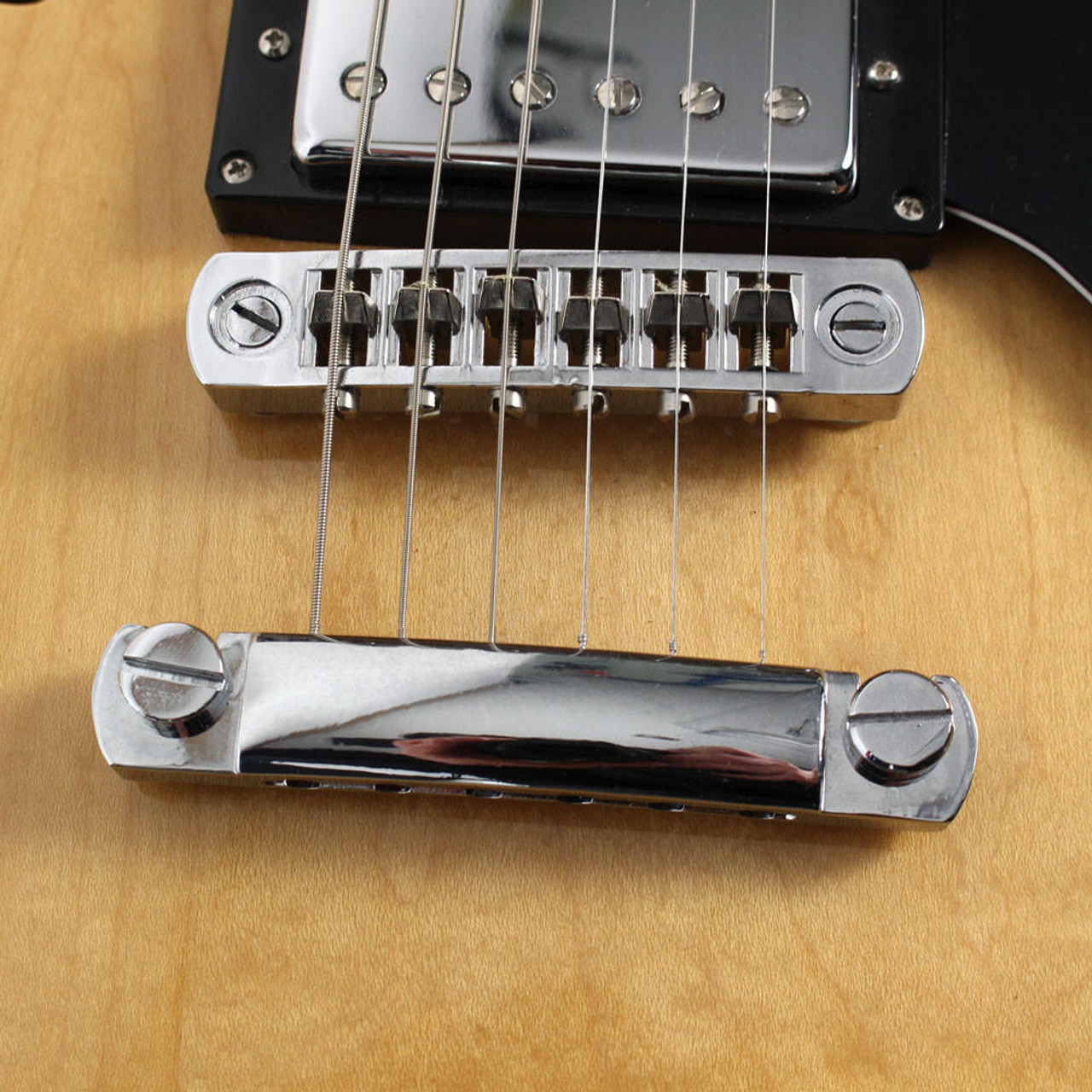 Used Epiphone Dot Semi Hollow Body Electric Guitar in Used Epiphone Dot Semi Hollow Body Electric Guitar in