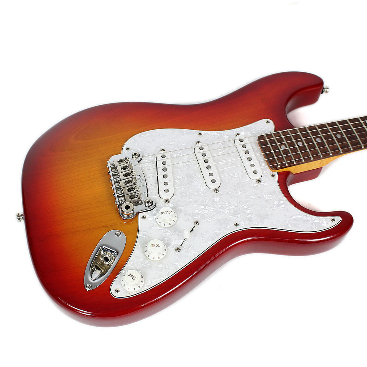 2001 G&L USA Legacy Electric Guitar Cherry Sunburst | Cream