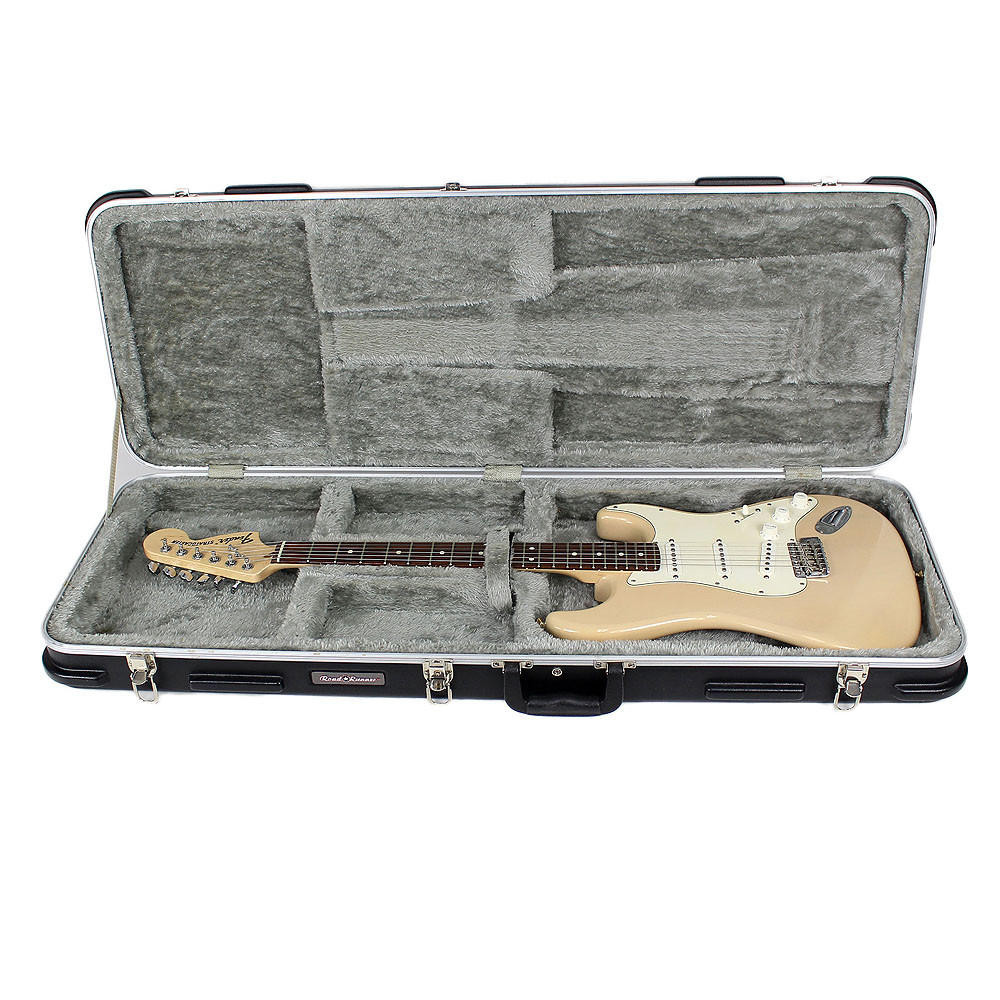 2007 Fender USA Made Highway 1 Stratocaster Electric Guitar Desert