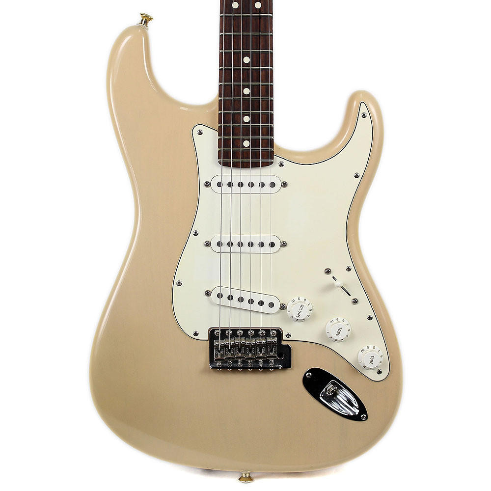 2007 Fender USA Made Highway 1 Stratocaster Electric Guitar Desert 
