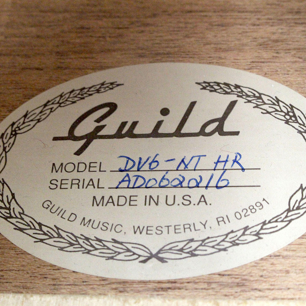 1997 Guild DV6 Dreadnought Acoustic Guitar in Natural | Cream City