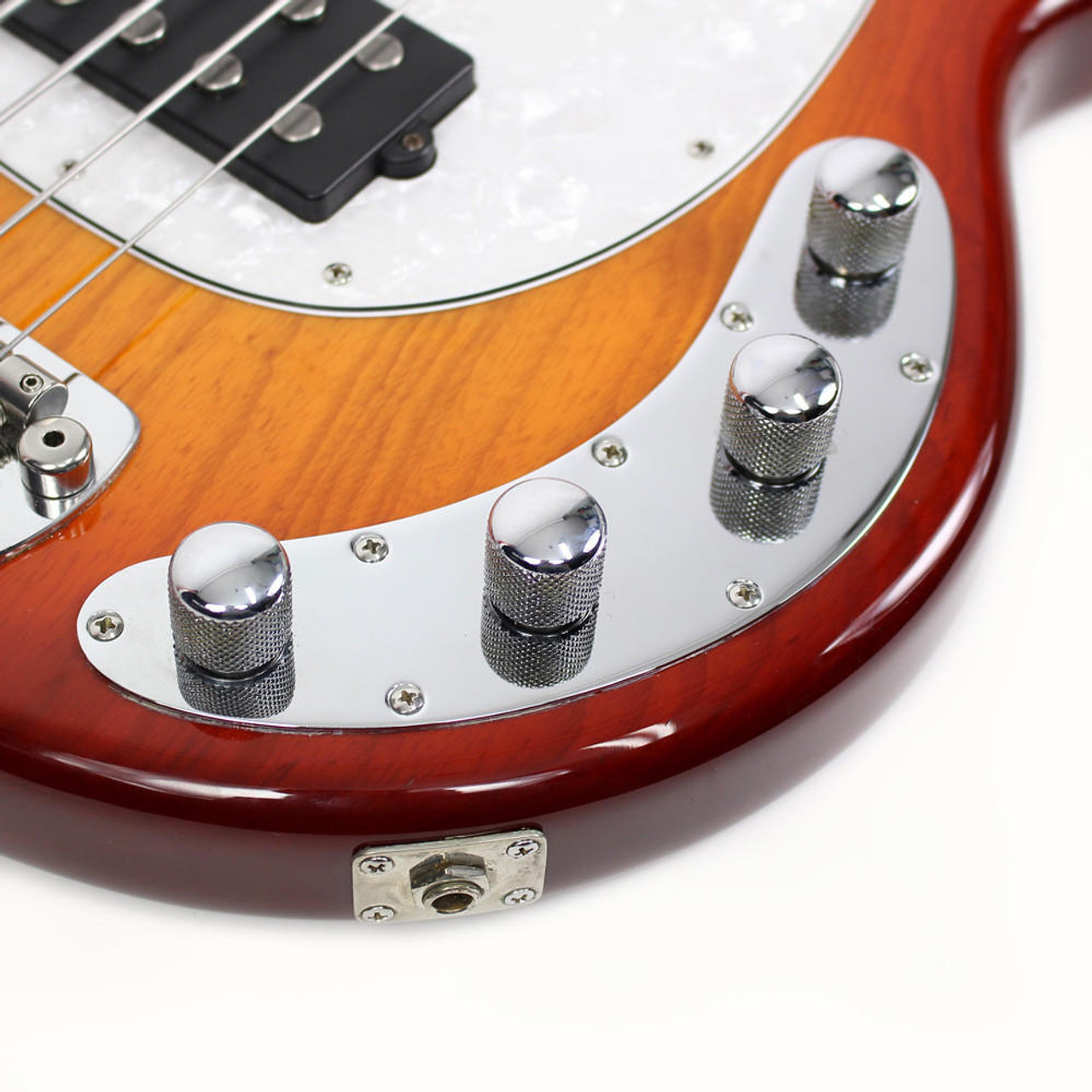 2006 Ernie Ball Music Man StingRay Fretless Bass in Cherry