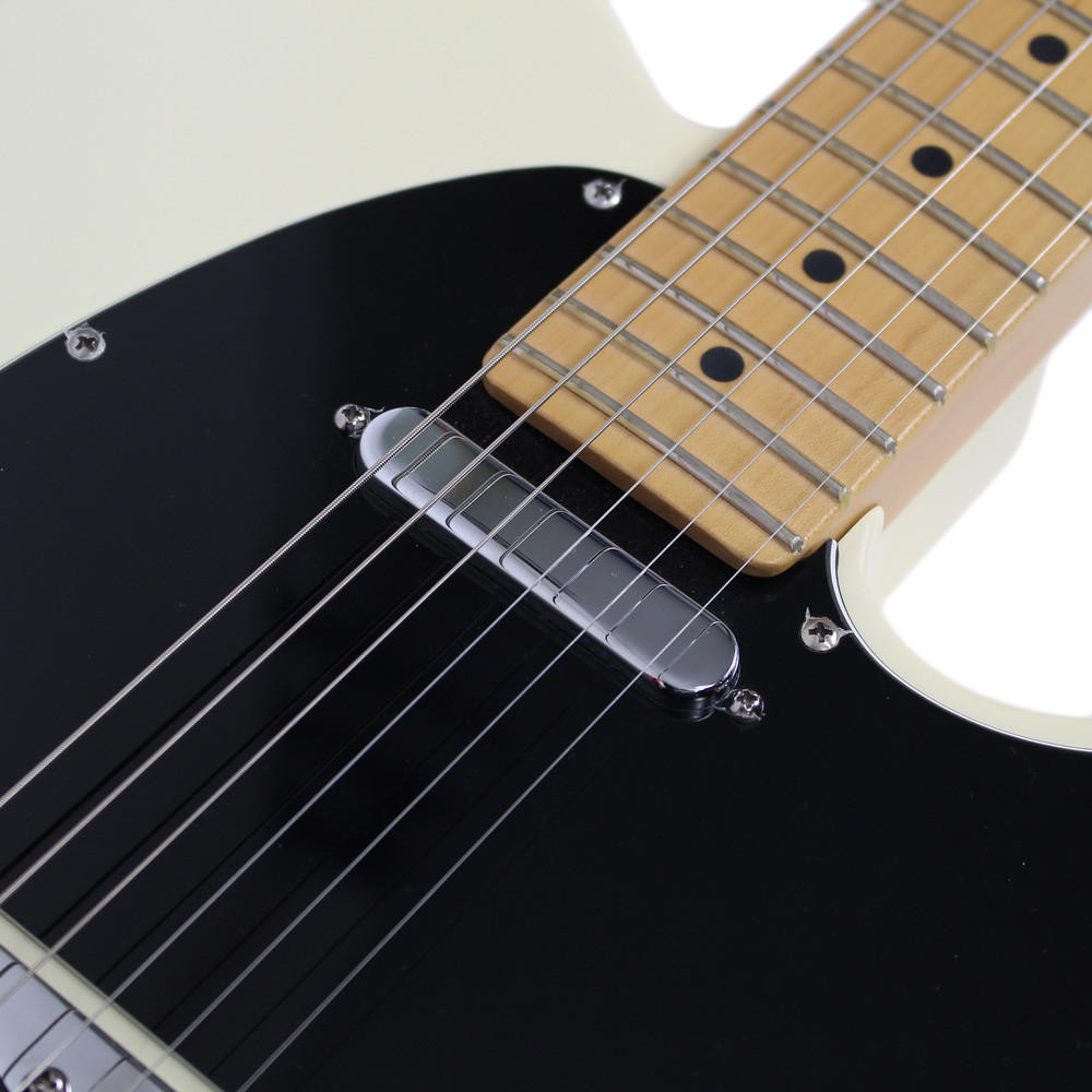 2003 Fender American Standard Telecaster in Olympic White | Cream