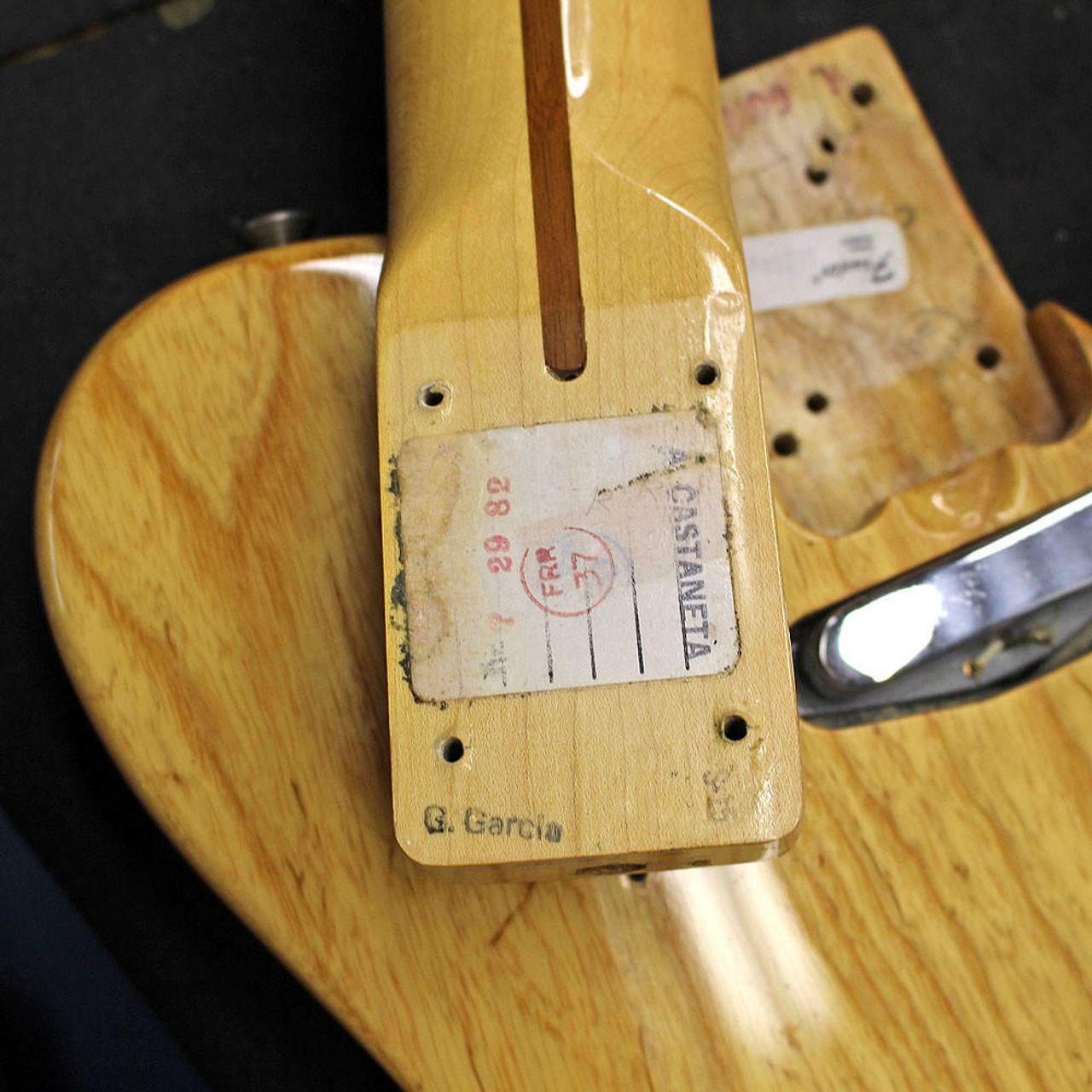 Vintage 1982 Fender Telecaster Tele Electric Guitar Natural