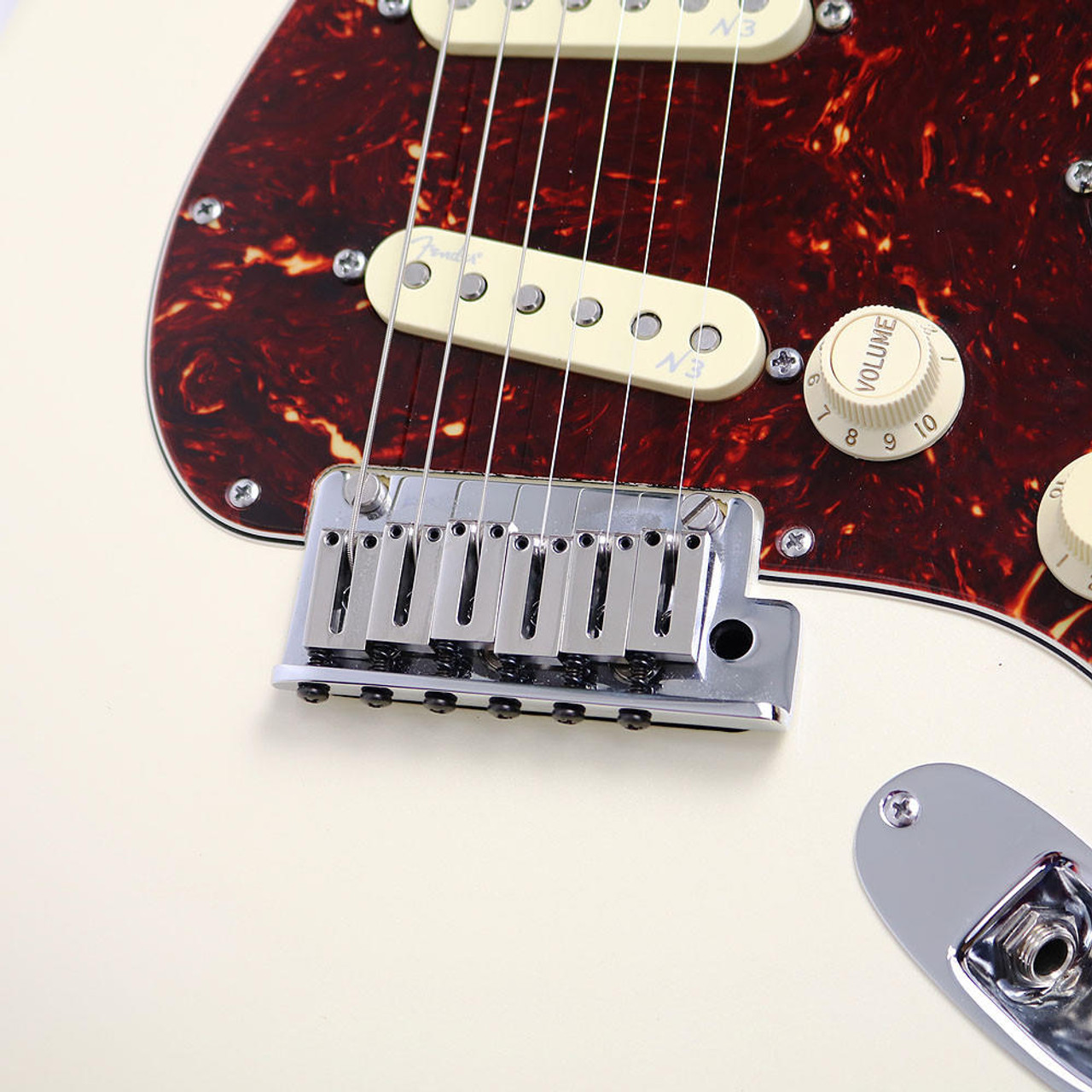 2014 Fender American Deluxe Stratocaster Electric Guitar