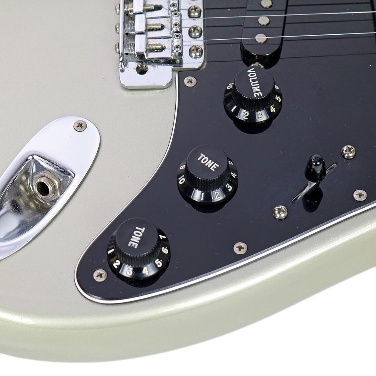 1979 Fender 25th Anniversary Stratocaster in Silver | Cream
