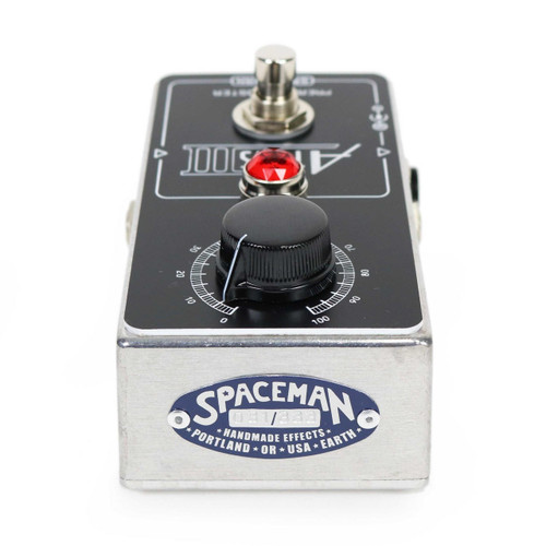 Spaceman Effects Atlas III Medium Gain Preamp Boost Pedal in Limited Edition Silver
