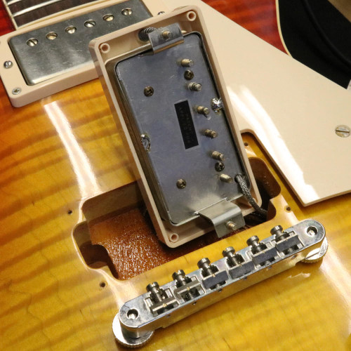 2013 Gibson Custom Shop Historic 1960 Les Paul Standard R0 Electric Guitar Cherry Sunburst Finish