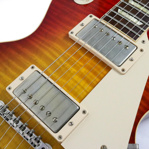 2013 Gibson Custom Shop Historic 1960 Les Paul Standard R0 Electric Guitar Cherry Sunburst Finish