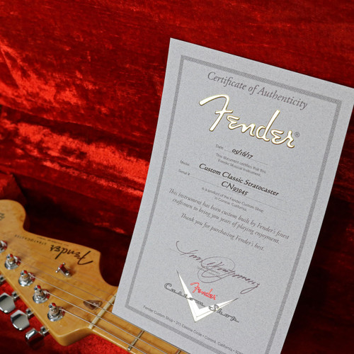 2001 Fender Custom Shop Custom Classic Stratocaster Bing Cherry Transparent