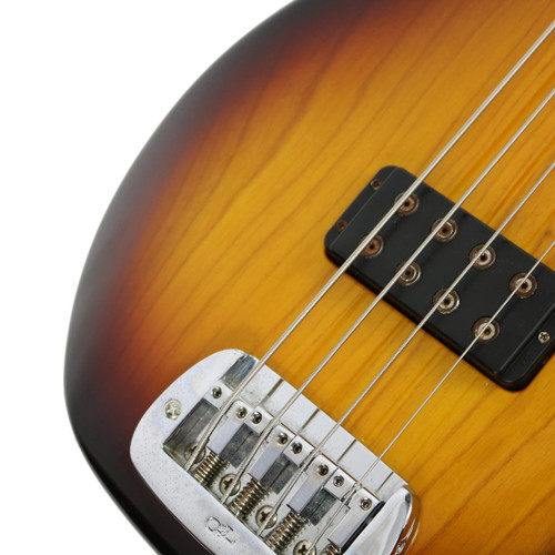 2005 G&L L-1500 Electric Bass Sunburst