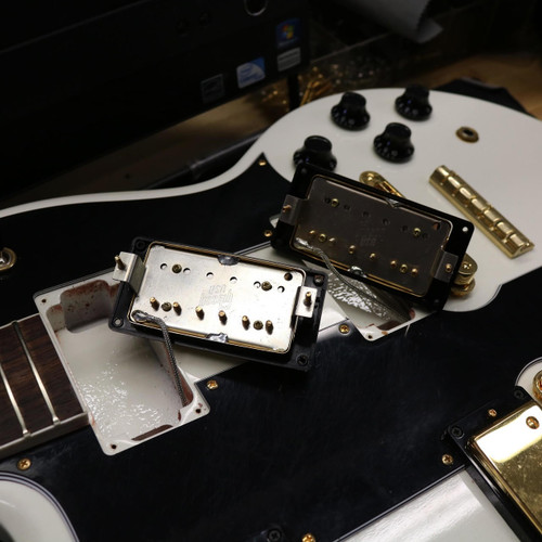 2006 Gibson Custom Shop EDS-1275 Double Neck Electric Guitar Arctic White Finish