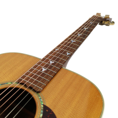 2001 Gibson Custom Shop Songbird Deluxe Dreadnought Acoustic Guitar Natural Finish