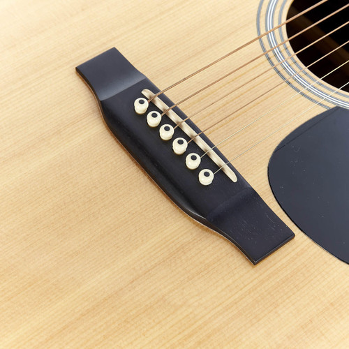 Used Martin HD-28 Dreadnought Natural 1992