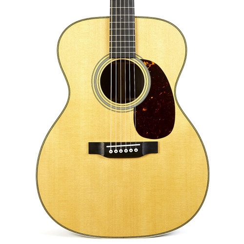 Martin 000-28 Spruce & Rosewood Acoustic - Natural