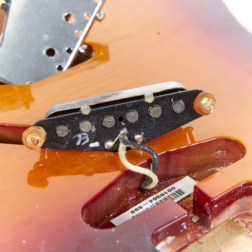 Used Fender Special Edition Telecaster Custom Flame Maple Cherry Sunburst 2000