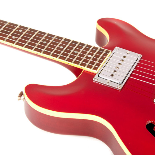 Used USA Hamer Newport Cherry