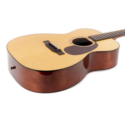 Used Martin 00-18 Natural 2019