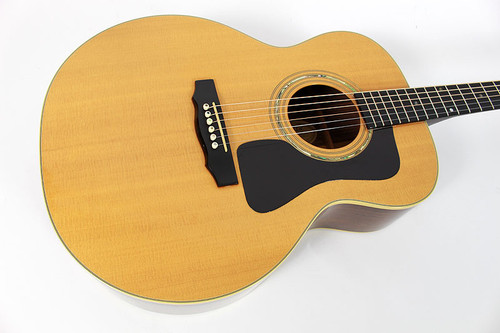 1994 USA Guild GV-70 Jumbo Acoustic Guitar